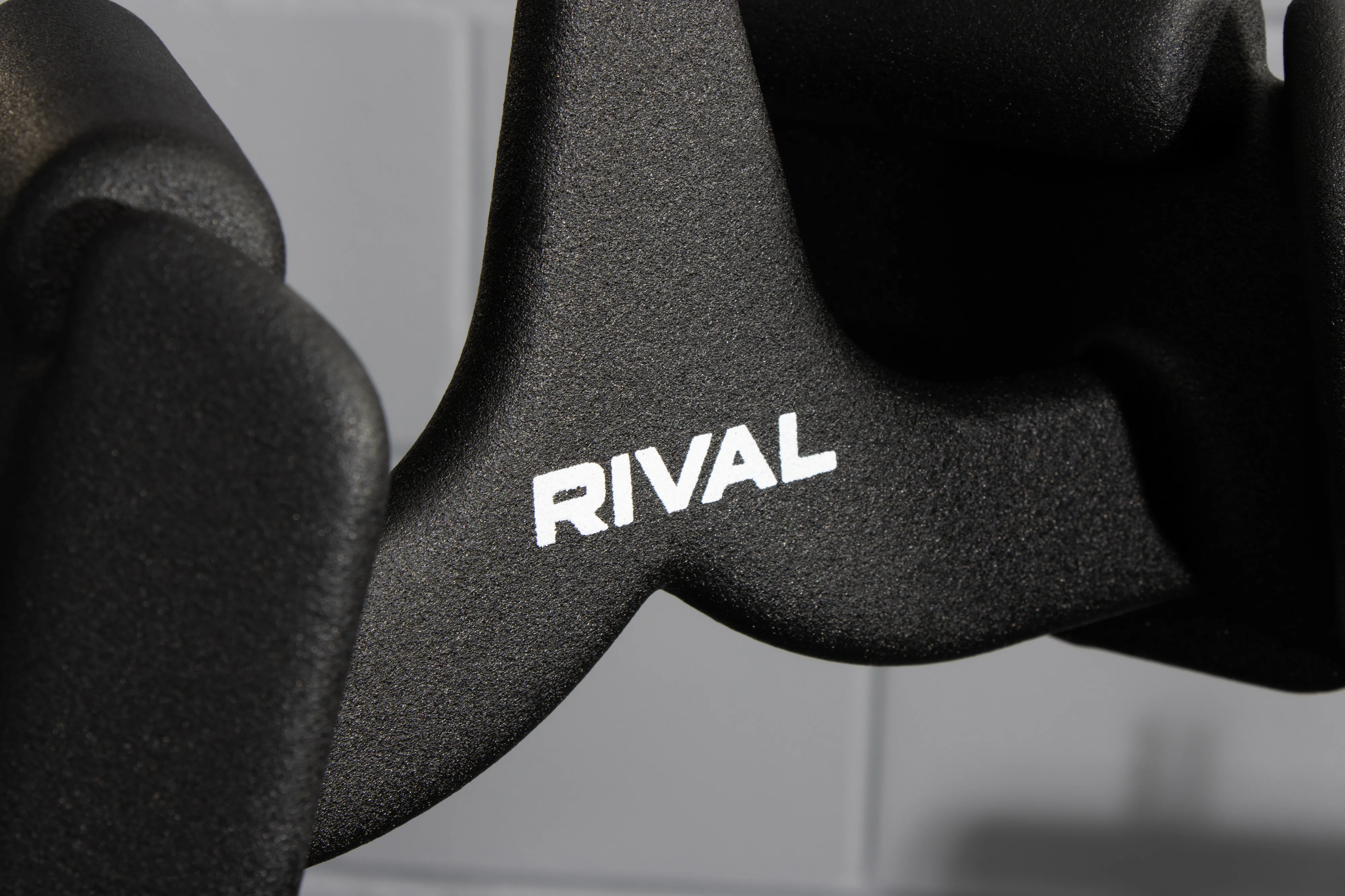 Rival Pulldown Close Grip - Pronate (MAX Grip 2.0) - Image 3