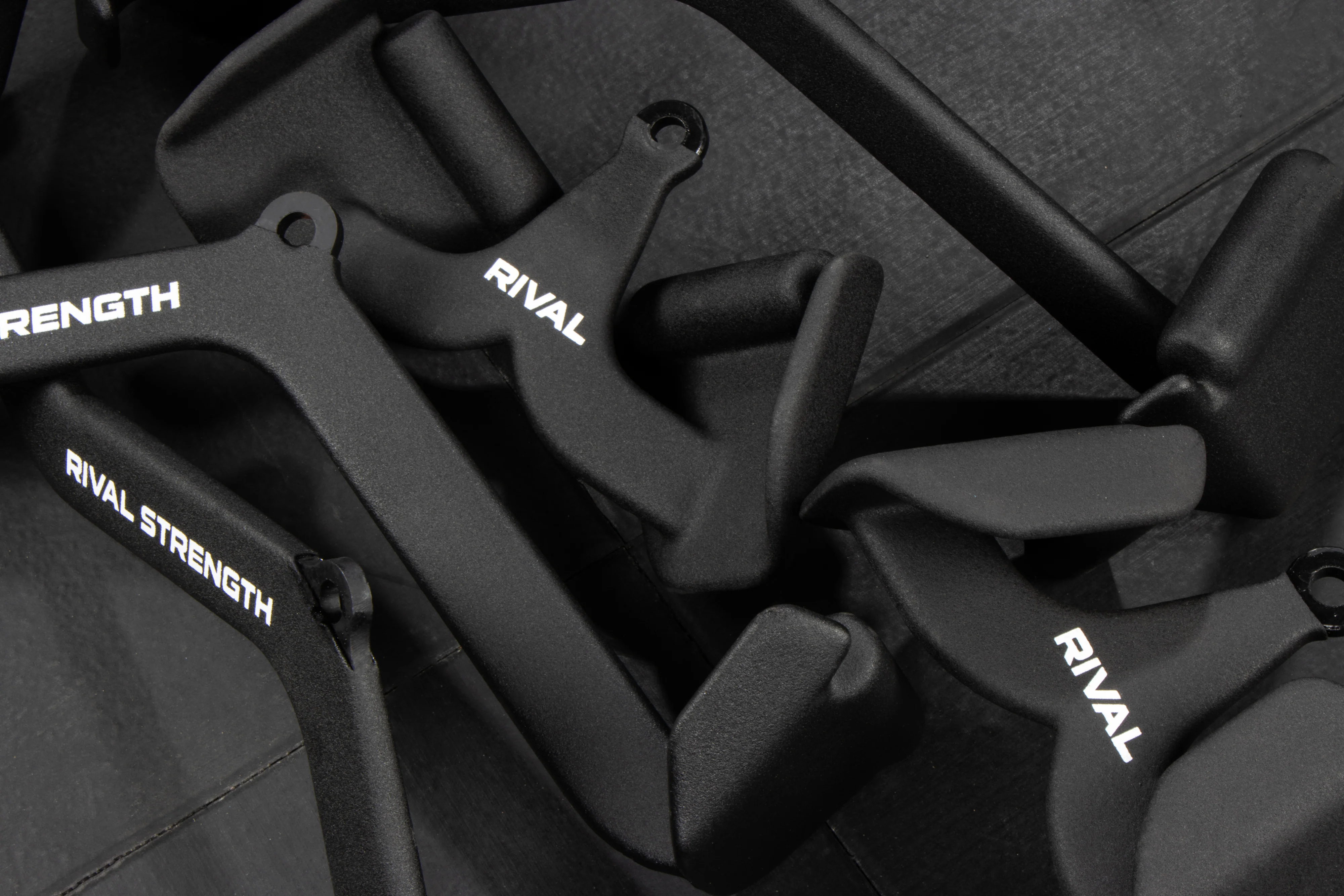 Rival Pulldown Close Grip - Supinate (MAX Grip 2.0) - Image 3