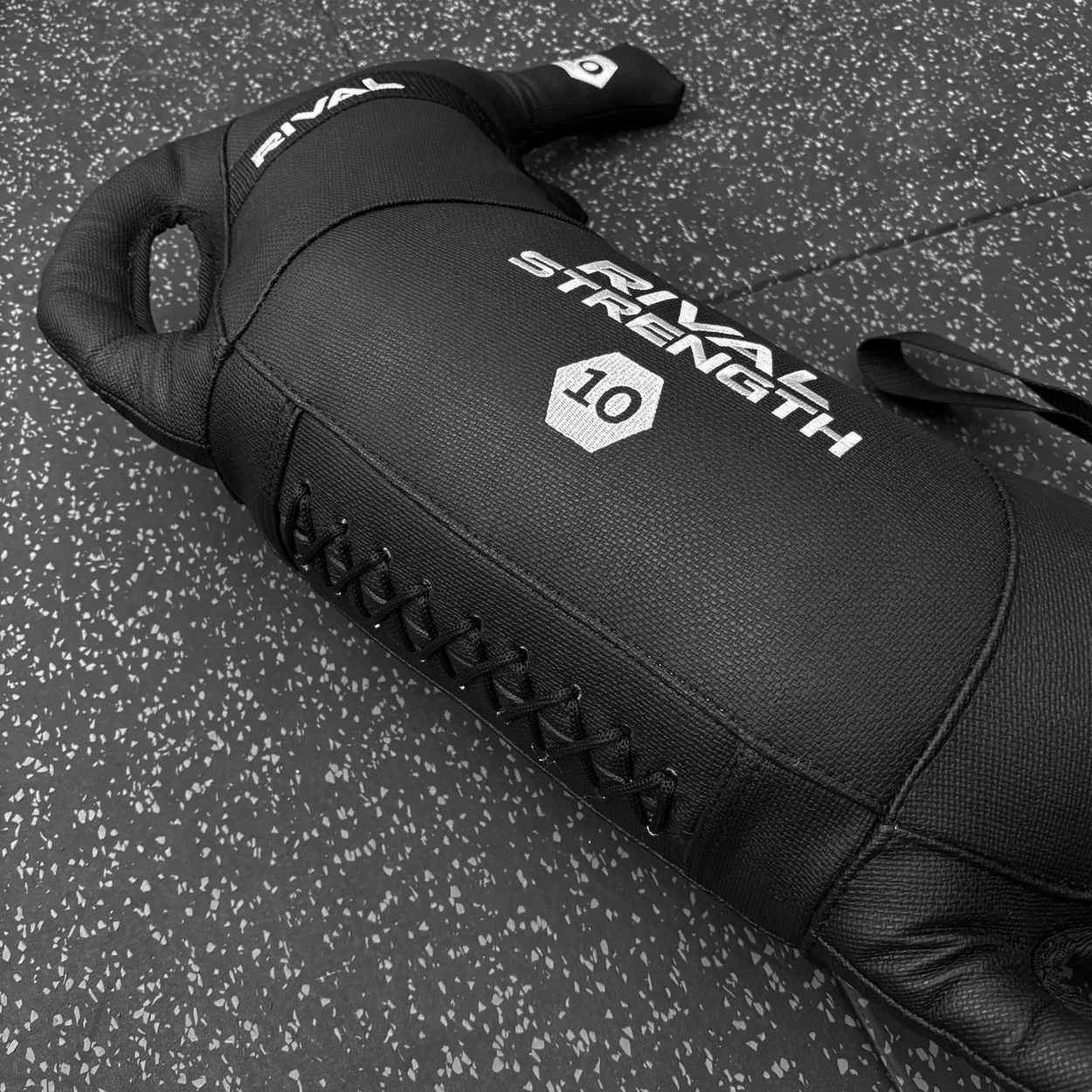 Rival Kardia Series Weighted Bulgarian Bags - Image 3