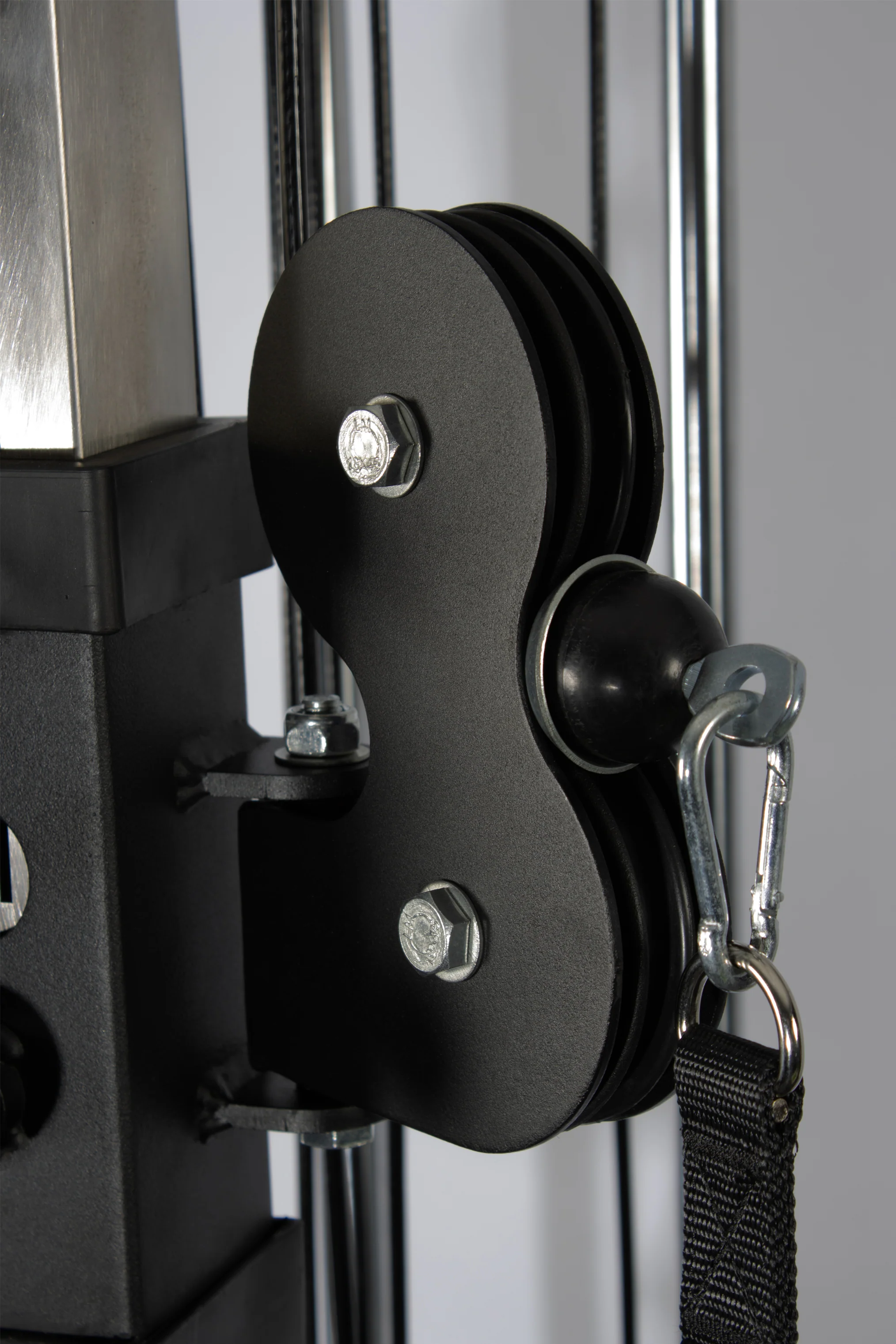 Rival Wall or Rack Mounted Adjustable Cable Pulley System - Image 4